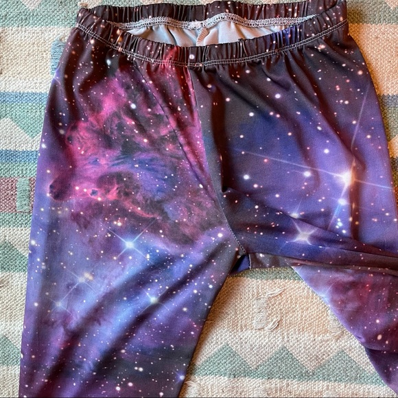 FREEZE | Women’s Vibrant Outerspace Galaxy Printed Leggings Size Medium-Large - Picture 3 of 7